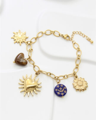 Bracelet Aurora doré avec charms célestes – Wild Bloom