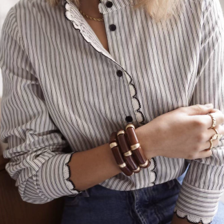 Blouse rayée femme Célestine avec col froncé et finitions festonnées – Wild Bloom