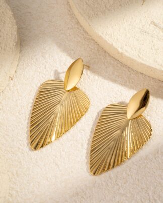 boucles d'oreilles feuille ginkgo dorée bohème chic Wild Bloom