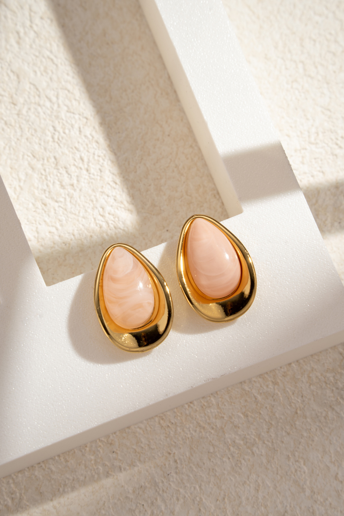 boucles d'oreilles goutte rose bohème chic Wild Bloom