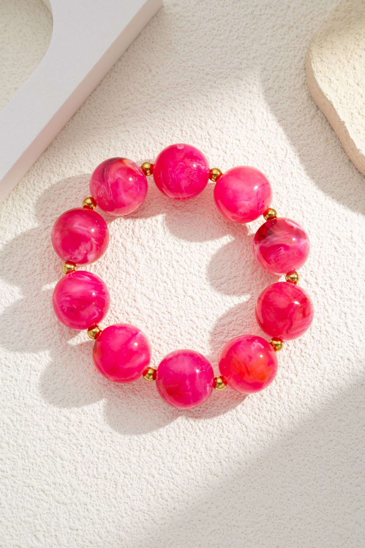 bracelet perles fuchsia marbrées bohème chic Wild Bloom
