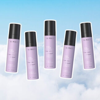 Brume cheveux parfumée en spray, disponible en plusieurs senteurs féminines et légères