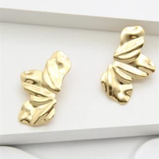 Boucles d’oreilles dorées sculpturales bohème chic Wild Bloom