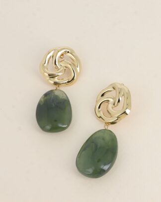 Boucles d’oreilles Maëlys bohème chic dorées avec pendentif vert
