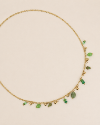 Collier Nell doré avec pierres naturelles vertes et petites pampilles